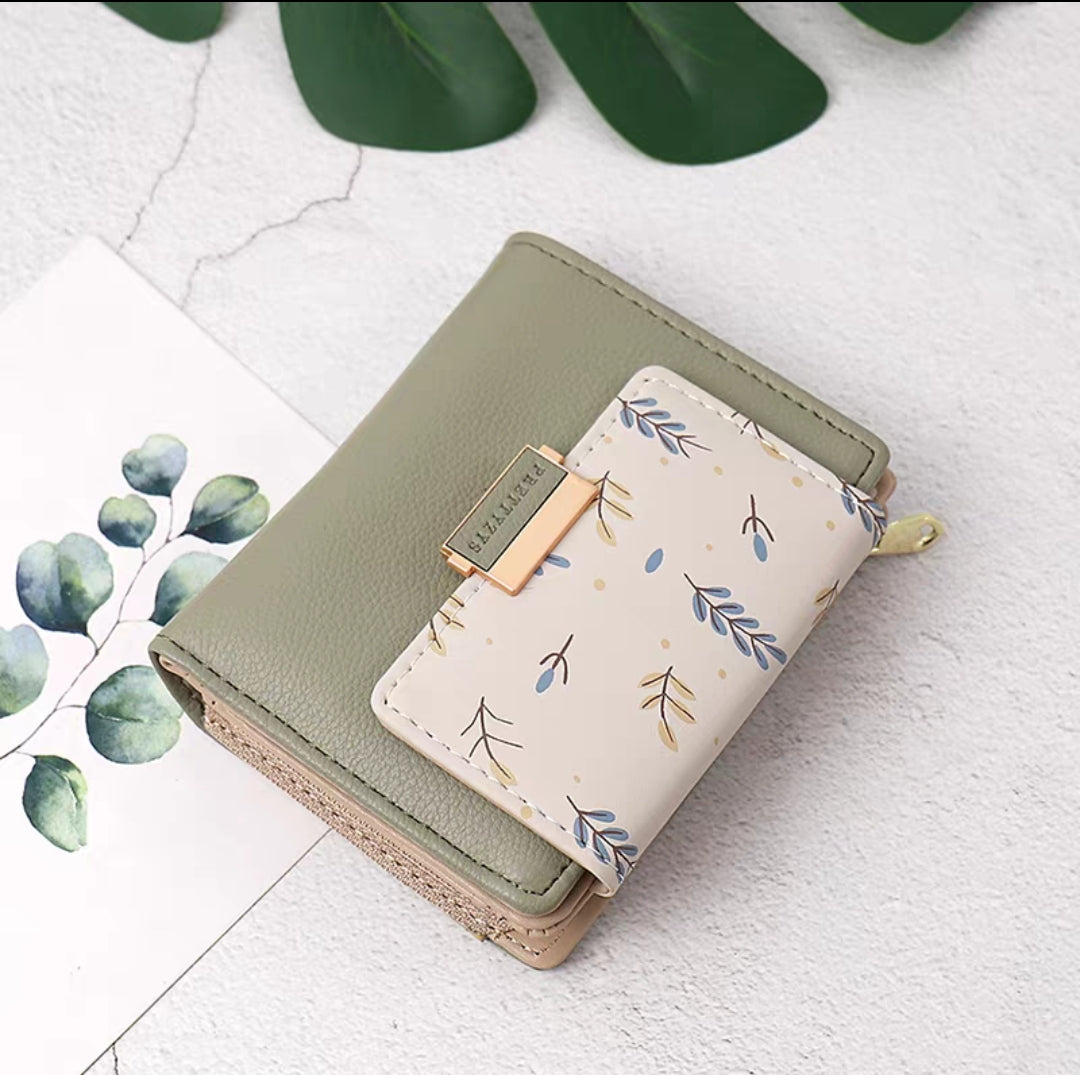 💫PRETTYZYS fresh small-leaf print color-block multifunctional wallet
